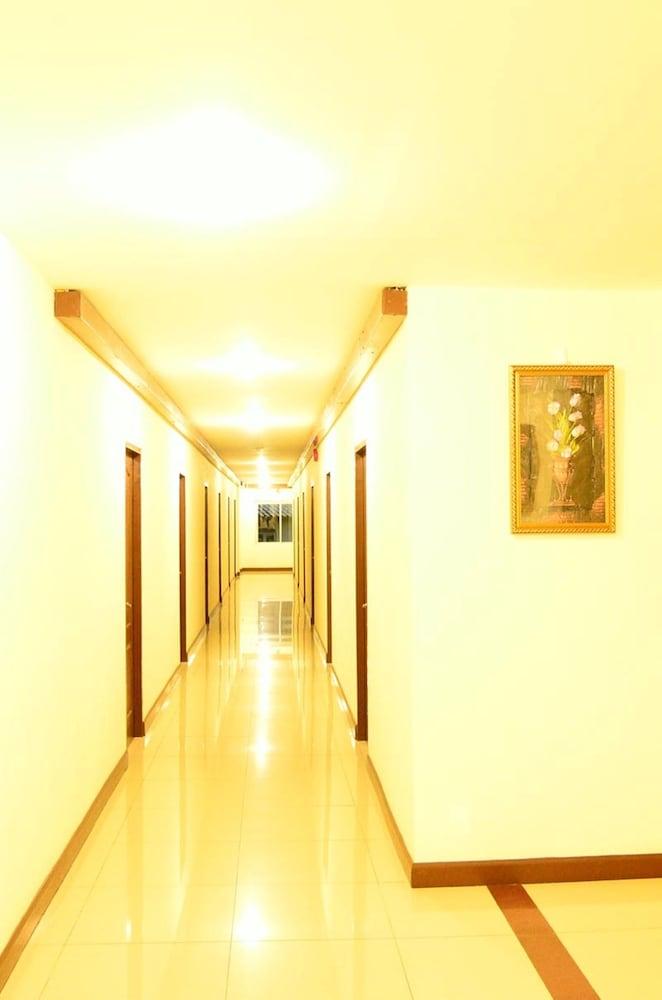 Aravinda Living Home Bangkok Extérieur photo