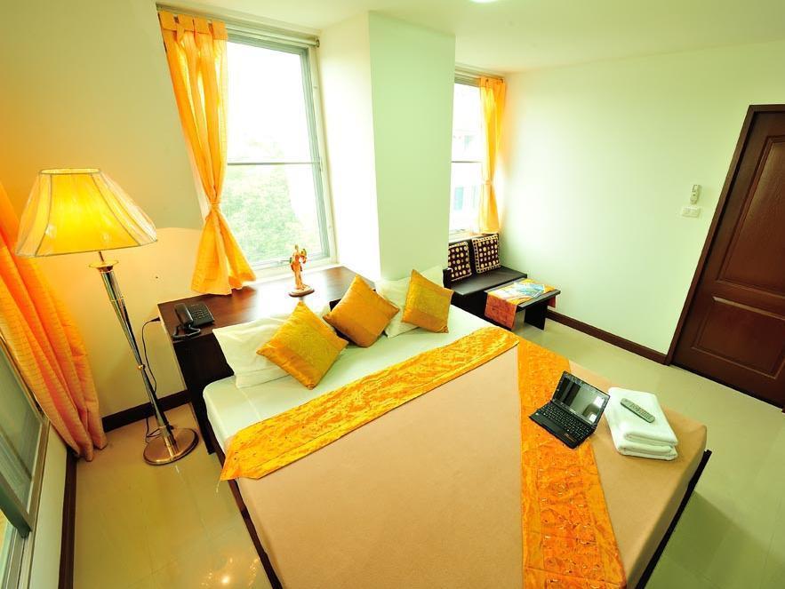 Aravinda Living Home Bangkok Extérieur photo