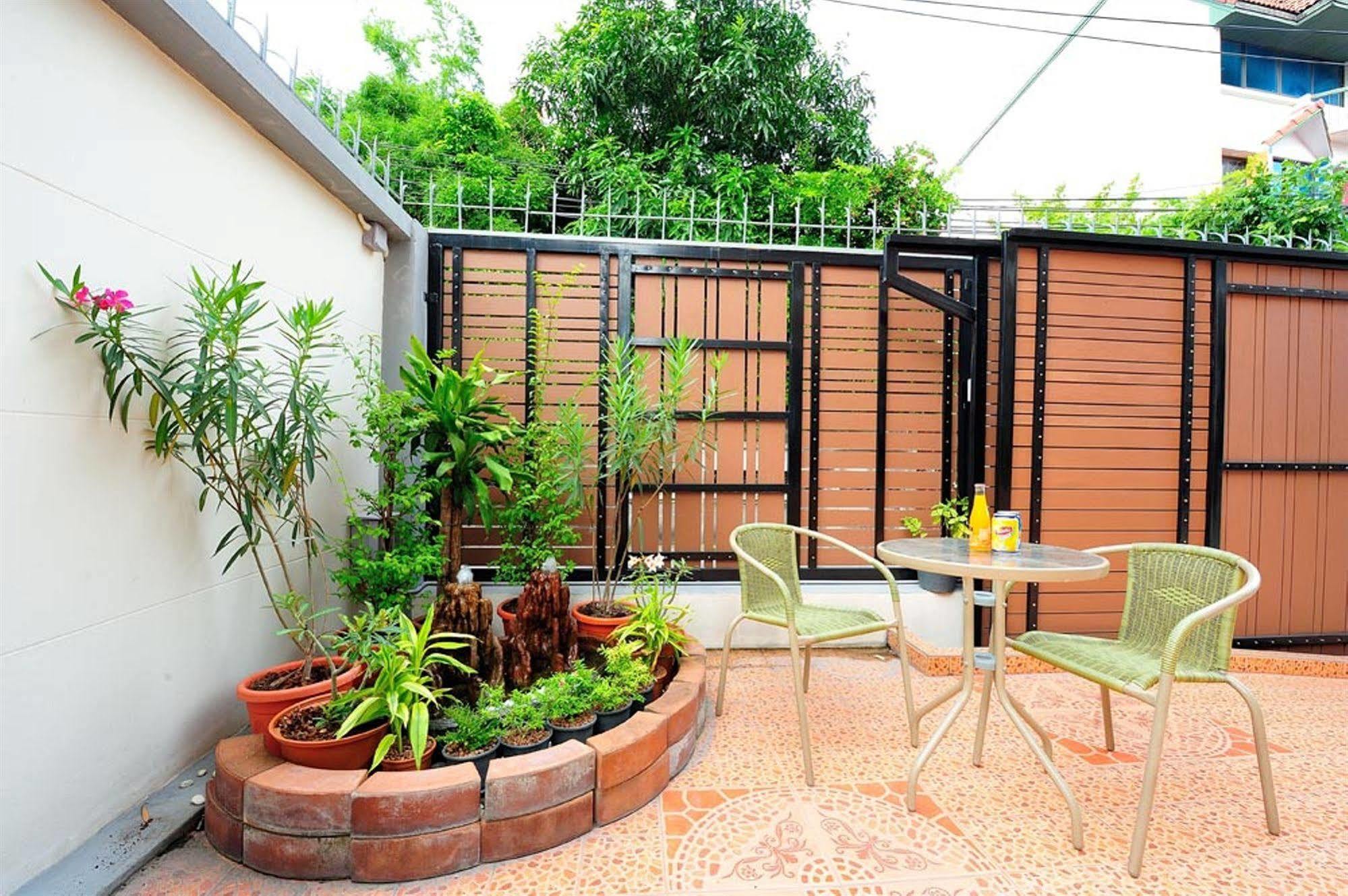 Aravinda Living Home Bangkok Extérieur photo
